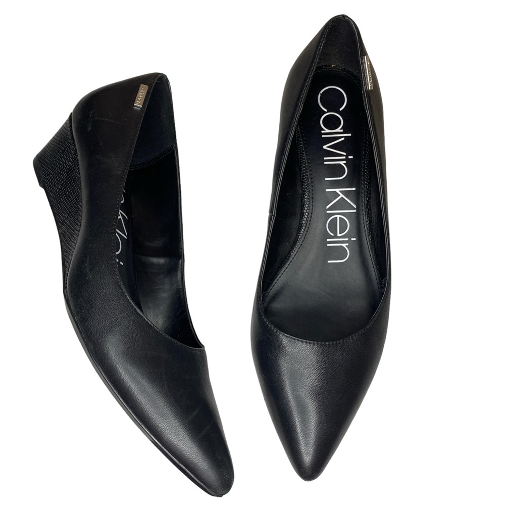 Calvin Klein Germina leather wedge heel pumps pointed toe womens shoes size 8